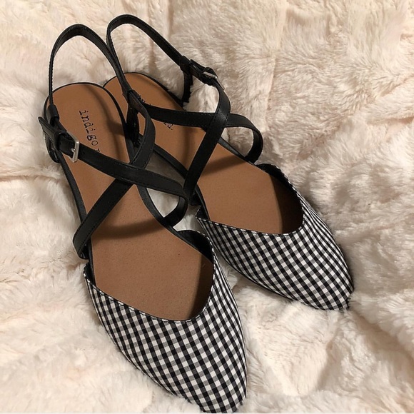 Sandal Forever 21 size 8 great condition - Picture 2 of 2